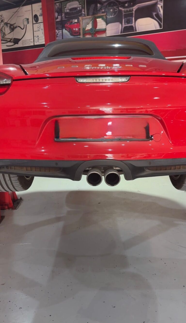 Porsche service and repair workshop in Al Quoz Dubai – WagenKenner